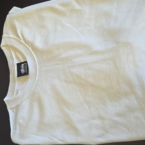 COPY - STUSSY plain white tee NWOT bundle of 3 $25 - Picture 4 of 4